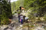 In the Dolomites, lime is not mined in the quarries; what comes down from the mountains is burned in the kiln